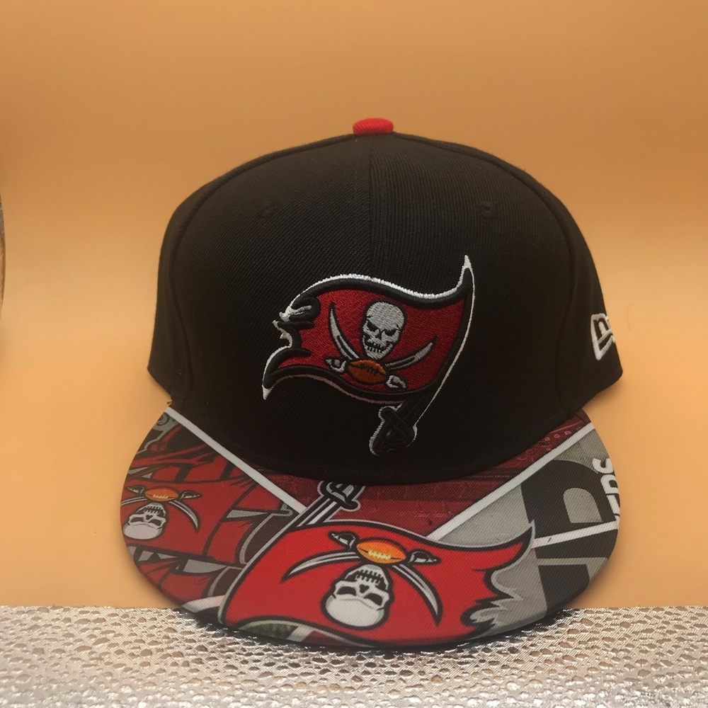 3D NFL Tampa Bay Buccaneers SnapBack Cap
